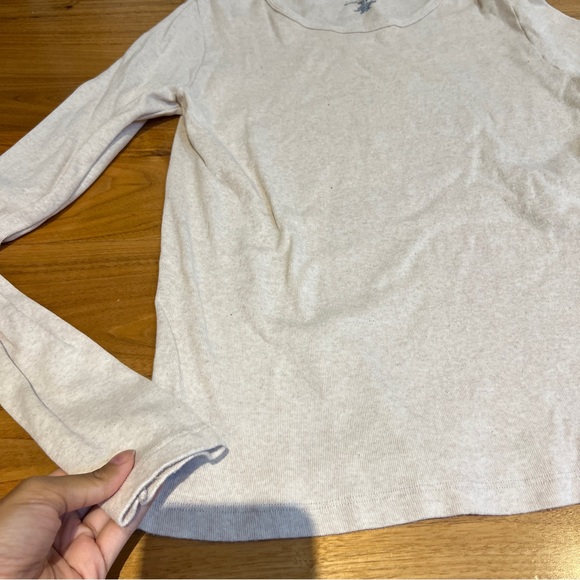 Brandy Melville Leah Top- Grey - Picture 2 of 8